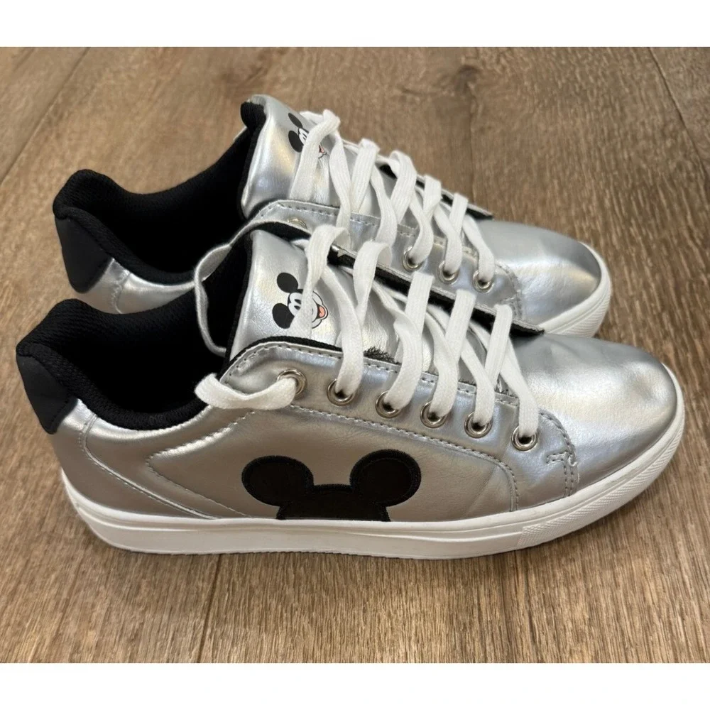 Aldi Disney Mickey Mouse Metallic Silver‎ Black Sneakers Size 8